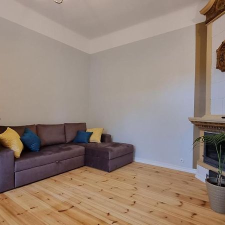 Aia Center Apartment With Sauna Pärnu Exteriör bild