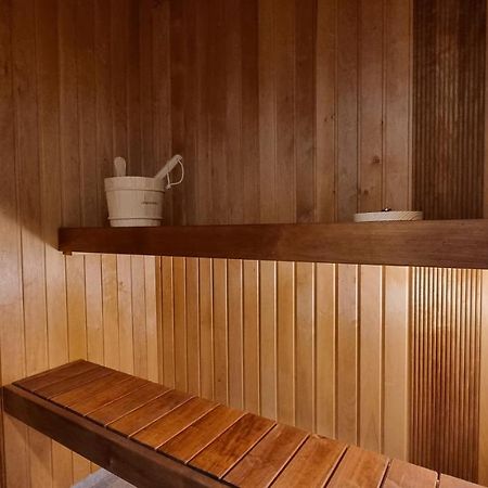 Aia Center Apartment With Sauna Pärnu Exteriör bild